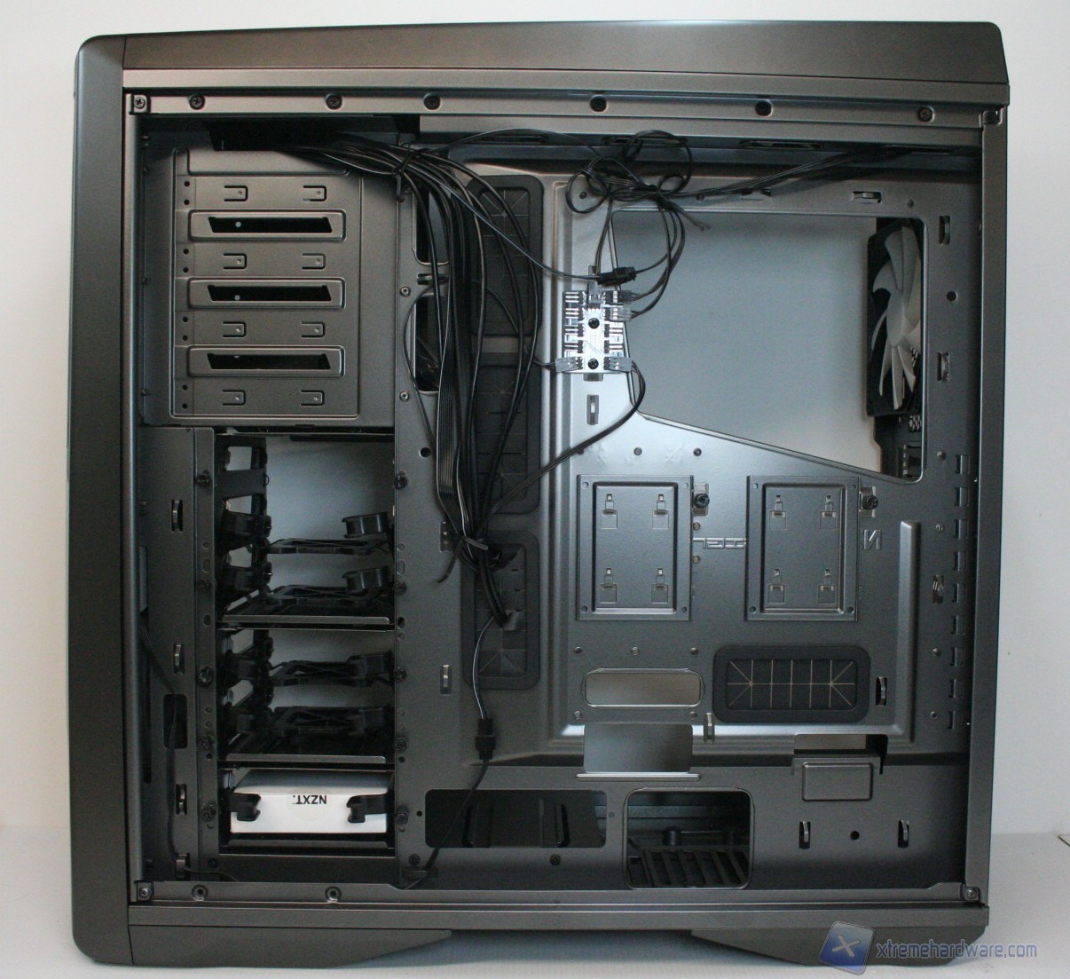 00105 NZXT PHANTOM630