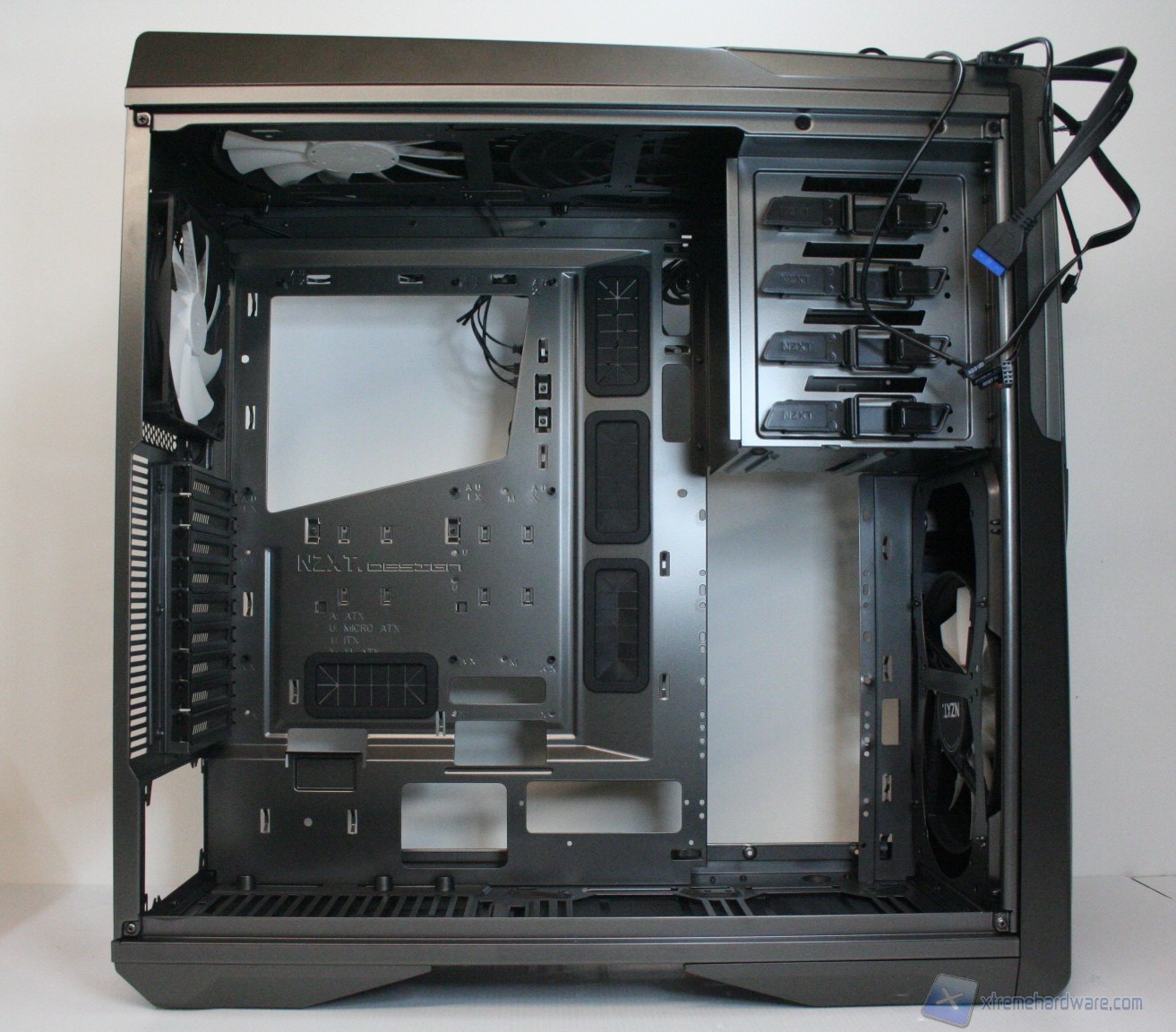 00139 NZXT PHANTOM630